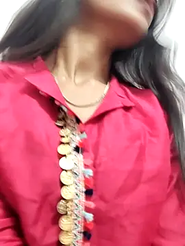 Leoni G online show from November 2025 08:40:01 AM