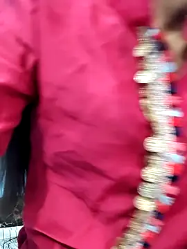 Leoni G online show from November 2025 07:01:02 AM