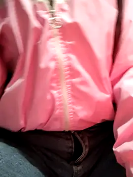 Leoni G online show from January 2026 06:08:02 AM