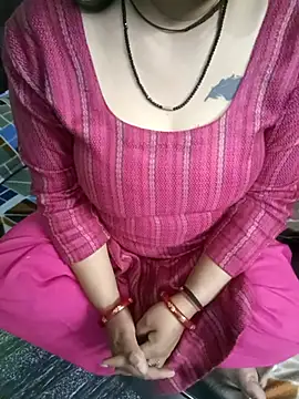 motuuu69 online show from February 2025 01:53:02 PM