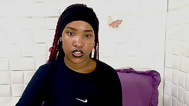 EroticSexyPrada online show from March 2026 05:50:01 PM