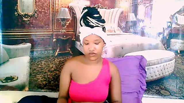 EroticSexyPrada online show from February 2026 06:52:02 AM