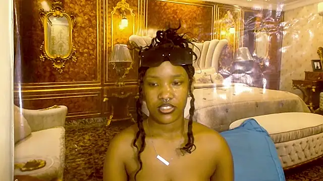 EroticSexyPrada online show from April 2026 07:06:02 PM