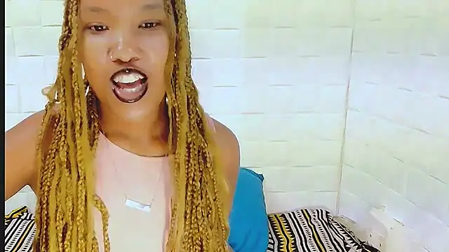 EroticSexyPrada online show from March 2025 04:19:01 AM