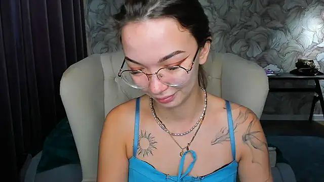 SusannJohnson online show from April 2026 01:30:02 AM