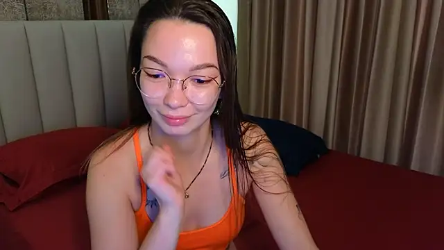 SusannJohnson online show from May 2026 12:19:02 AM