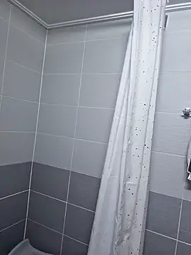 Snapshot of lunahong28 chatting on February 2025 11:40:02 AM lunahong28 online show from February 2025 11:40:02 AM