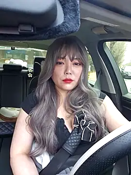 Snapshot of lunahong28 chatting on February 2025 06:33:02 AM lunahong28 online show from February 2025 06:33:02 AM