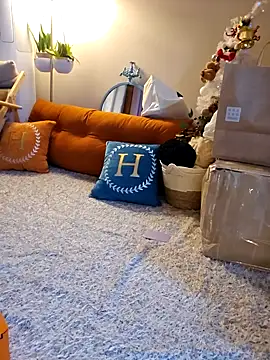 Snapshot of lunahong28 chatting on February 2025 01:30:01 PM lunahong28 online show from February 2025 01:30:01 PM