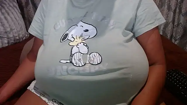 BUBBLYBUNNYxx online show from May 2026 05:49:02 PM