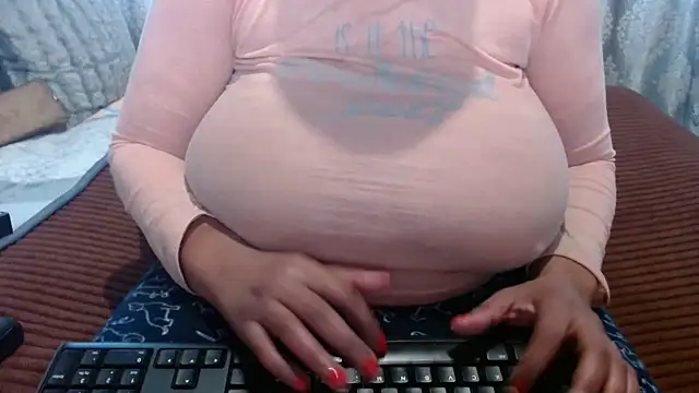 BUBBLYBUNNYxx online show from May 2026 05:11:02 AM