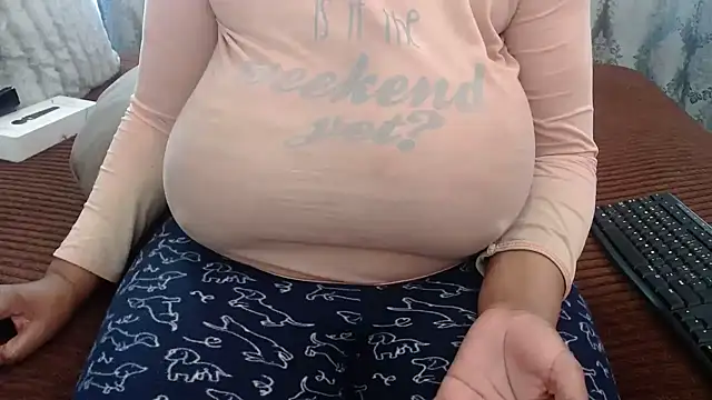 BUBBLYBUNNYxx online show from May 2026 05:36:02 AM
