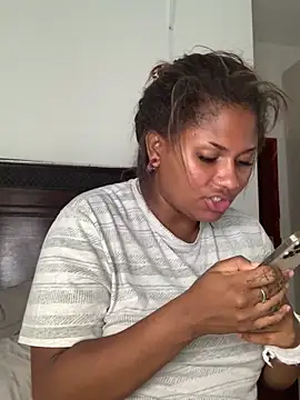 madell online show from April 2026 06:58:01 AM