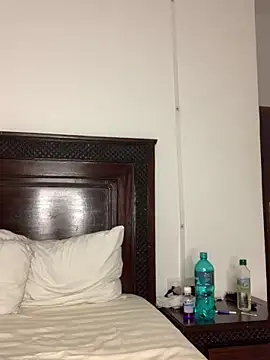 madell online show from April 2026 03:35:02 AM