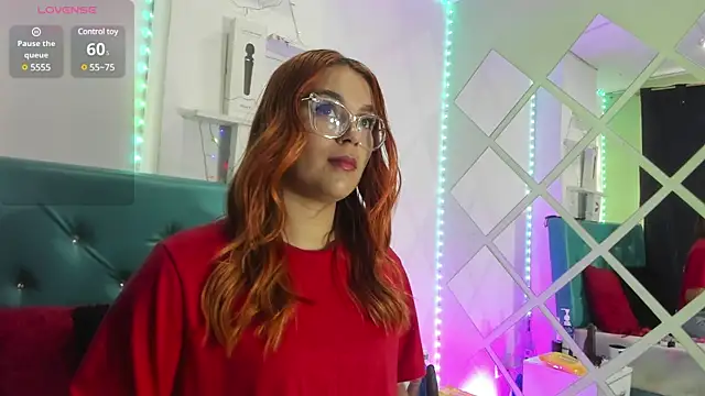 Sophie new25 online show from March 2025 12:06:02 PM