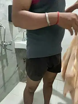 punit stranger online show from July 2026 03:57:02 AM