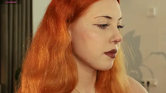 GiKarerra online show from April 2026 08:21:01 PM