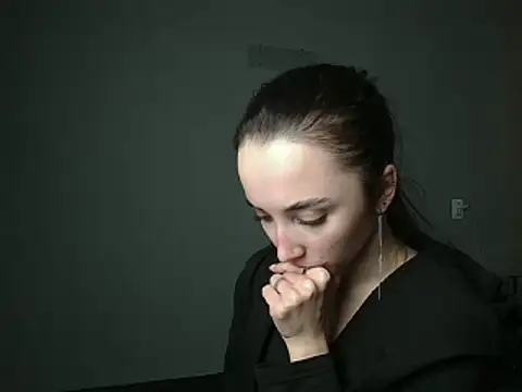 Snapshot of Eva_Gloryy chatting on March 2025 06:12:01 PM Eva Gloryy online show from March 2025 06:12:01 PM