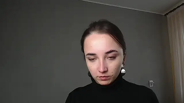 Eva Gloryy online show from April 2026 03:13:01 PM