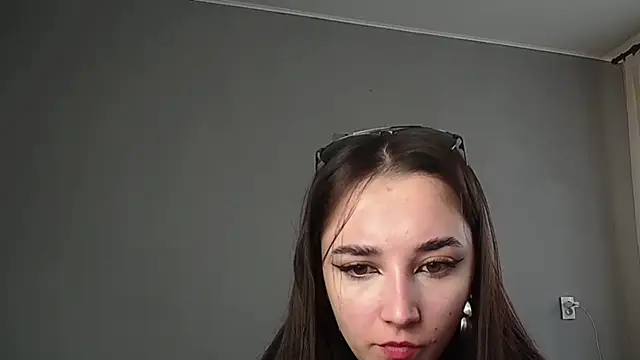 Snapshot of Eva_Gloryy chatting on February 2026 09:53:01 AM Eva Gloryy online show from February 2026 09:53:01 AM