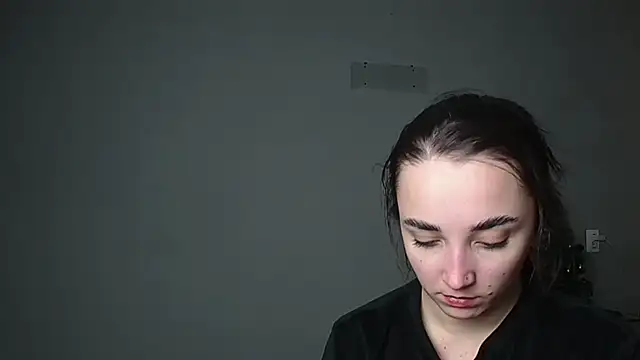 Snapshot of Eva_Gloryy chatting on February 2026 09:03:01 PM Eva Gloryy online show from February 2026 09:03:01 PM