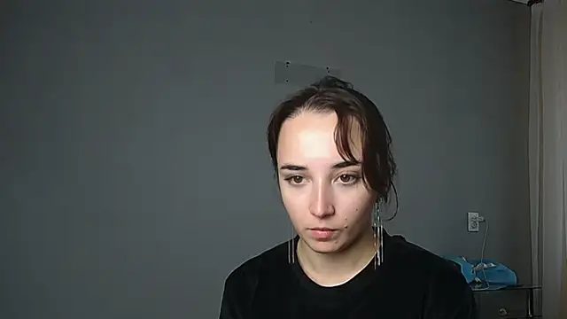 Snapshot of Eva_Gloryy chatting on October 2025 12:17:01 PM Eva Gloryy online show from October 2025 12:17:01 PM