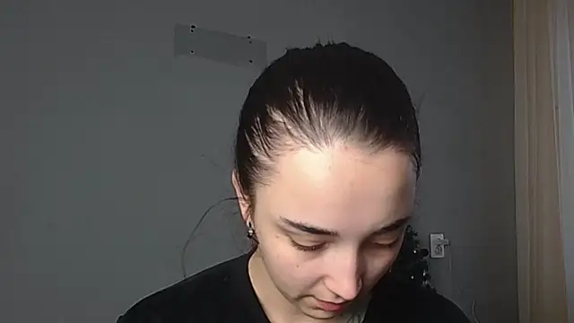 Snapshot of Eva_Gloryy chatting on January 2026 12:01:01 PM Eva Gloryy online show from January 2026 12:01:01 PM