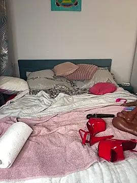 HotLivv69 online show from October 2025 08:43:01 PM