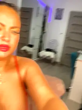 HotLivv69 online show from September 2025 09:04:01 PM