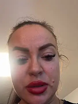 HotLivv69 online show from March 2026 09:43:02 PM