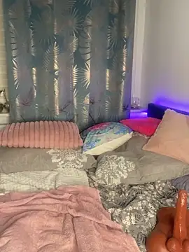 HotLivv69 online show from October 2025 10:29:01 PM