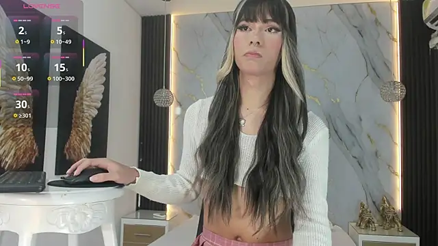 raven li online show from September 2025 09:32:02 PM