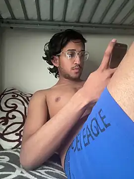 Snapshot of Abdullah07Maxxi chatting on January 2025 01:13:01 PM Abdullah07Maxxi online show from January 2025 01:13:01 PM