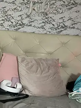 Lili  taylor online show from March 2026 12:37:02 AM