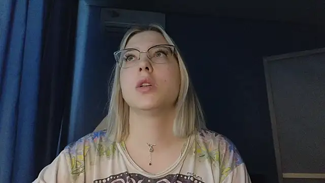 Snapshot of HotBrandyX chatting on November 2025 07:57:01 AM HotBrandyX online show from November 2025 07:57:01 AM