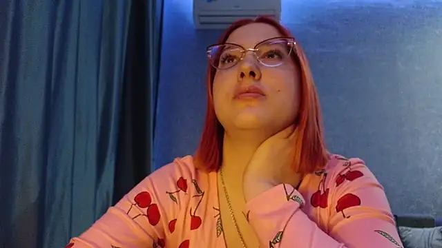 Snapshot of HotBrandyX chatting on February 2026 04:17:01 PM HotBrandyX online show from February 2026 04:17:01 PM