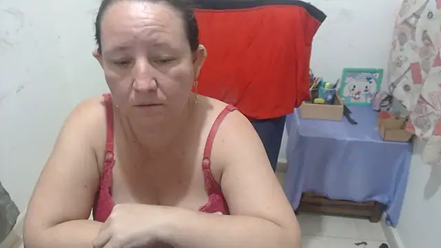 Yohis Kiut25 online show from May 2026 05:22:02 AM
