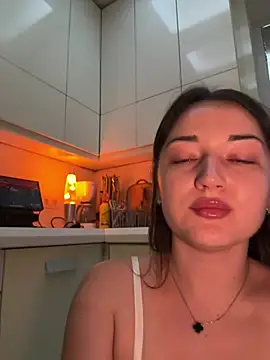 sweetflowers69 online show from July 2026 06:19:02 PM