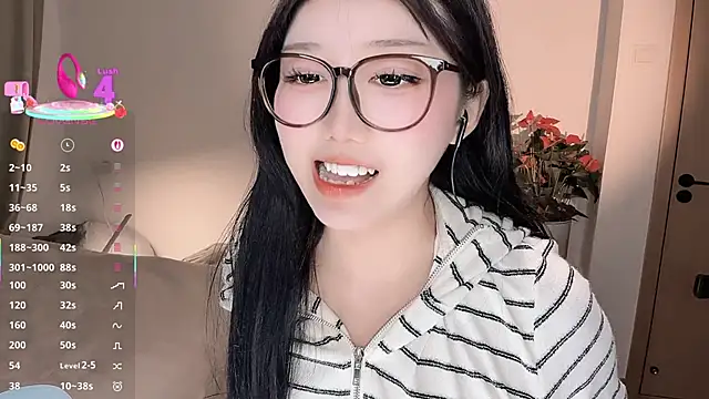 QaQ8886 online show from October 2025 05:45:01 PM
