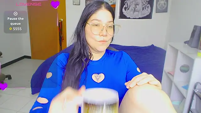 sharonnleon online show from March 2026 09:29:01 PM