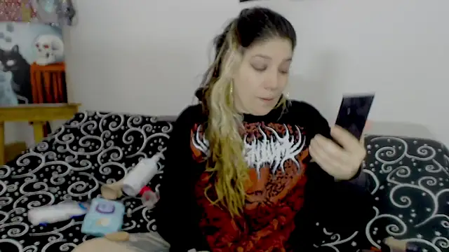 sharonnleon online show from October 2025 09:01:02 PM