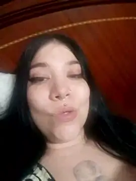sharonnleon online show from June 2026 12:32:02 AM