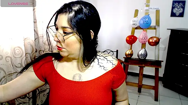 sharonnleon online show from January 2026 04:22:02 PM