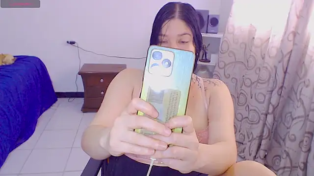 sharonnleon online show from March 2026 07:13:02 PM