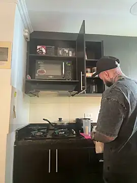 dereckgreen online show from April 2026 04:59:01 PM