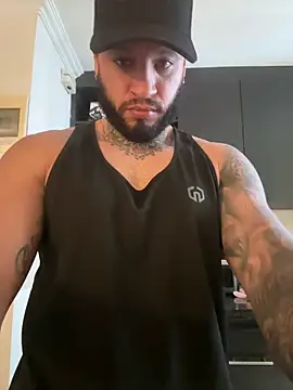 dereckgreen online show from April 2026 07:18:01 PM