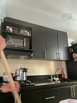 dereckgreen online show from April 2026 07:09:02 PM