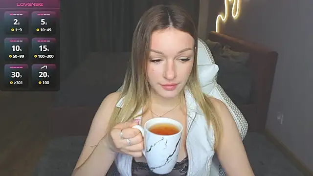 MargaretSweet1 online show from March 2026 12:01:01 AM