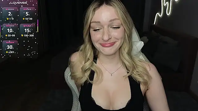 Snapshot of MargaretSweet1 chatting on July 2026 01:39:02 AM MargaretSweet1 online show from July 2026 01:39:02 AM