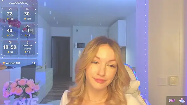 MargaretSweet1 online show from October 2025 12:34:01 AM